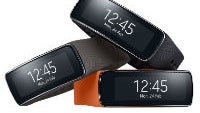 Samsung updates the Gear Fit with portrait mode