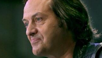 Wish you were John Legere? CEO receives HTC One (M8) with 24K Gold finish as a gift from HTC