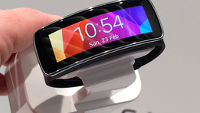 Samsung SDI reveals curved battery for wearables