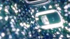 Fancy Samsung Galaxy S5 Crystal Edition (with Swarovski crystals) will be launched in May