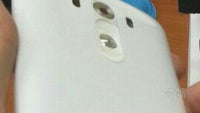 LG G3 pictured in the wild, back and front sides exposed