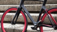 Here comes the smartphone-connected bike, the Vanhawks Valour