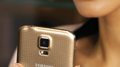Gold Samsung Galaxy S5 launching in the US on May 30 via all major carriers