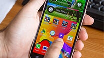 Living with the Samsung Galaxy S5, week 1: handshake