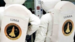 Microsoft sends Lumia astronauts to take off from Heathrow's Terminal Galaxy S5