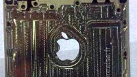 Alleged iPhone 6 shell snapped from all sides, shows larger, thinner metal handset