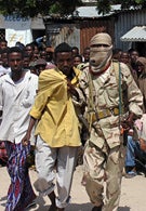 Attention! Do not steal cell phones in Somalia