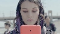 LG shows off features, colors, and roller skates in new G Pad promo video