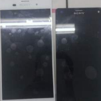 Pictures of the Sony Xperia Z3 and Sony Xperia Z3 Compact leak?