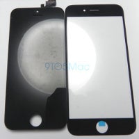 4.7-inch iPhone 6 screen glass images leak out: black and white models compared