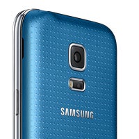 Samsung officially unveils Galaxy S5 mini: 4.5” Super AMOLED screen, water resistance and finger s