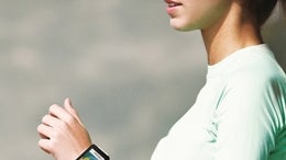 LG G Watch now available via key retailers around the world (in addition to Google Play)