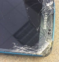 Galaxy S4 Active gets sliced and diced by a lawnmower, stays active