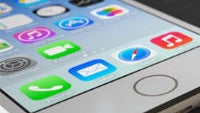 Now, it's the 5.5-inch iPhone's turn to have its battery caught on camera