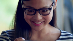 New, funny video promotes Samsung's Experience Shops