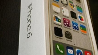 Do these pictures show the retail box of the Apple iPhone 6?