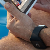 Sony Xperia Z3 Tablet Compact and Android Wear smartwatch both accidentally leak in one photo