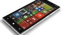 Render shows the Nokia Lumia 830 posing next to the Lumia 930, the former might come with an IPS LCD display