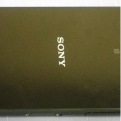 More Sony Xperia Z3 photos show up, non-removable battery confirmed