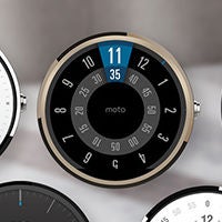 Gold Moto 360 appears and quickly vanishes