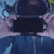 Xperia Z3 underwater unboxing
