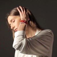 This wearable is a smartwatch and a handset, meet .klatz