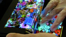 We are there now: SEL demos tri-foldable 8.7" tablet display with 1080p resolution
