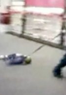 Child on leash dragged through a Verizon store