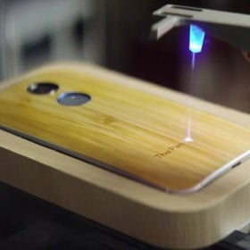 New Motorola Moto X commercial shows just how fun it can be to customize your smartphone