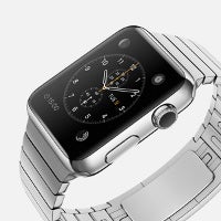 Apple prepares for the launch of its Watch by hiring individuals with experience in fashion and luxury accessories