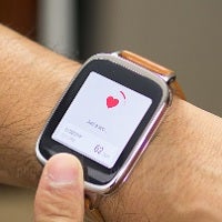 To wearable, or not to wearable?