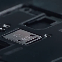 OnePlus One sequel with dual SIM, microSD slot found in promotional video?