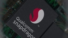 Qualcomm shows us a mysterious Snapdragon 800 smartphone that will be announced at CES 2015