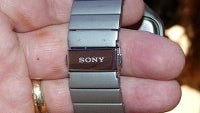 Sony Smartwatch 3 with new stainless steel wrist strap first look
