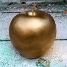 Apple beats Gazprom for the most profitable corporate quarter in the history of mankind