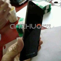 First live images of Gionee Elife S7, another contender for the record-slim title, leak out