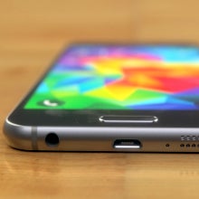 Built-in wireless charging tipped for the Galaxy S6, boosts speculation for a glass rear