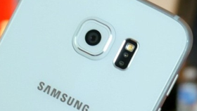 Samsung takes aim at iPhone 6's camera, suggests the Galaxy S6 camera is way better in low light