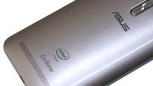 Intel inside: Asus Zenfone2 with 4 GB RAM gets unboxed and benchmarked