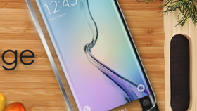 Samsung Galaxy Blade edge is the world's first smart knife, phone capabilities included