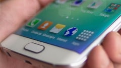 Various Samsung Galaxy S6 edge units are plagued by an auto-rotate bug
