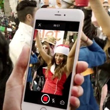 Pull epic snapshots from your party videos with Taplet, and share on the spot