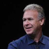 Apple's Schiller talks iPhone storage, thin design tradeoffs