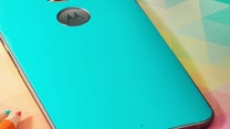 More pictures of the Motorola Moto X (2015) leak, no fingerprint scanner present