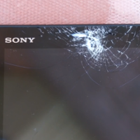 Sony Xperia Z4 Tablet gets dropped, scratched and shot at