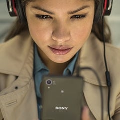 Sony Xperia Z3+ launched in the UK, free headphones and Tidal subscription included