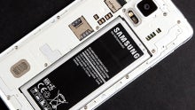 Samsung's new battery tech can fit 4000+ mAh in the size of the Galaxy S6 juicer