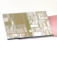 IBM shows first working 7nm chips