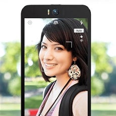 These are the phones with the highest selfie camera resolutions (2015)
