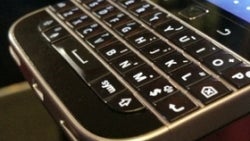 T-Mobile slashes BlackBerry Classic prices by $70, grab one now for $369.99